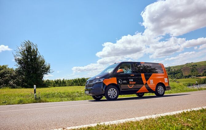 Der Gemeinderat wünscht sich das On-Demand-Angebot VVS-Rider für Plüderhausen.