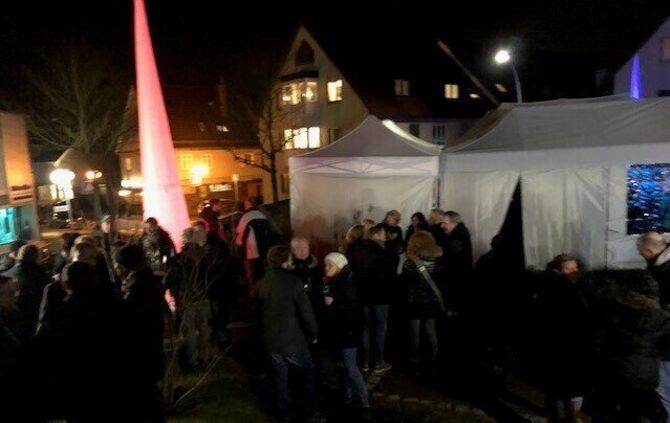 Im Pfarrgarten wird ein 100 Quadratmeter großes Zelt aufgestellt - beheizt ist es auch (Archivfoto).