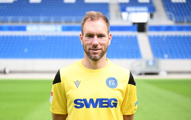 Torhüter Himmelmann steht auch in der nächsten Saison beim KSC unter Vertrag. (Archivbild