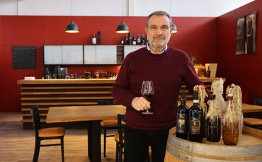 Künftig volle Konzentration auf Gewerbekunden: Geschäftsführer Carlo Persano (66) in den Räumen der Levini Handelsgesellschaft m