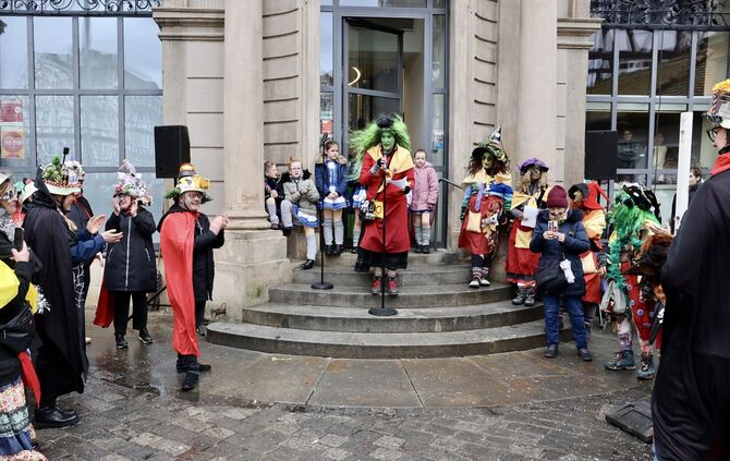 Es gab Ärger: OB Bernd Hornikel wurden die Leviten gelesen.