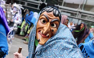 Um kurz vor 16 Uhr übernahmen die Schella Hexa in Rudersberg das Kommando.