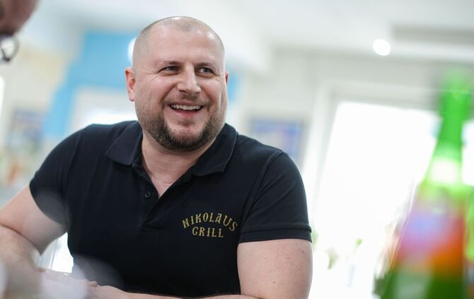 Fast Food Trend Taxi-Teller