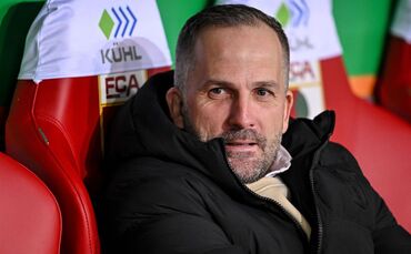 Augsburgs Trainer Manuel Baum