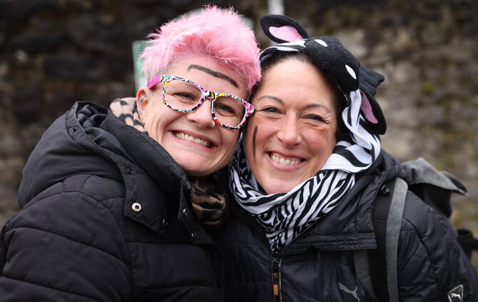 Die Besucher haben Spaß.