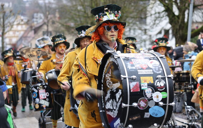 Faschingsumzug in Waiblingen 2026: Eine rege Beteiligung trotz Regenwetters.