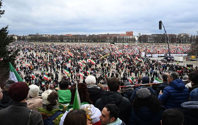 62. Münchner Sicherheitskonferenz -  Demonstration