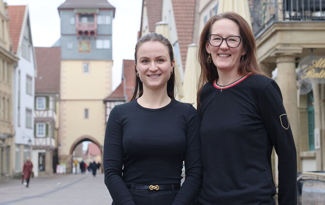 Ann Kristin Fischer und Ulrike Semeraro wollen die Winnender Innenstadt attraktiv halten.