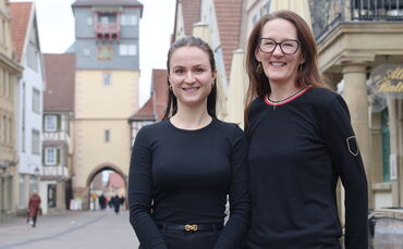 Ann Kristin Fischer und Ulrike Semeraro wollen die Winnender Innenstadt attraktiv halten.