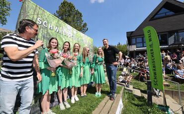 Zauberhafte Waldfeen - wer möchte die Nachfolge antreten und ein Jahr im Waldleben eine Hauptrolle spielen? (Archivbild)