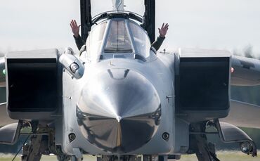 Tornado-Kampfjets sind in der Eifel stationiert, um im Ernstfall US-Atombomben einzusetzen. (Archivbild)