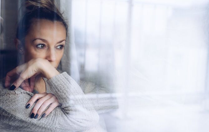 Einsamkeit kann leise beginnen – und doch schwer auf der Seele lasten. Wenn sich innere Leere, Antriebslosigkeit oder Hoffnungsl