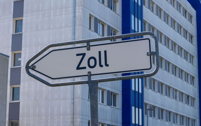Zoll