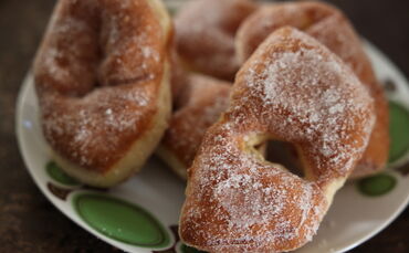 Fasnetsküchle lösten in Backnang-Sachsenweiler einen Küchenbrand aus (Symbolfoto).