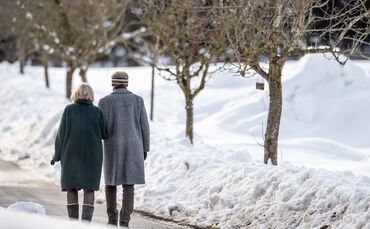 Studie zu Glück und Beziehungen im Alter