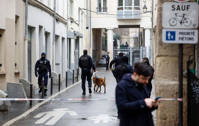 Bombenalarm am Sitz von Frankreichs Linkspartei in Paris