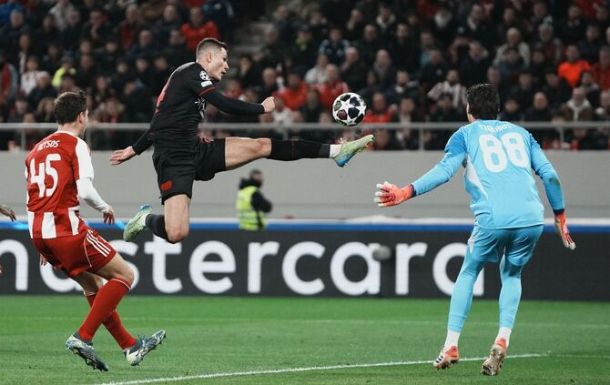 Olympiakos Piräus - Bayer Leverkusen