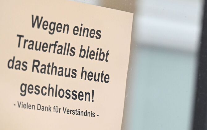 Gerabronner gedenken toten Bürgermeisters