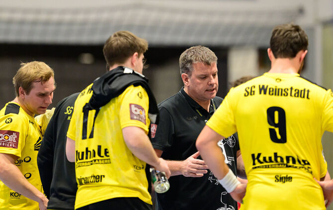 SG-Trainer Jochen Klingler und seine Spieler haben die herbe Pleite in Steißlingen schonungslos aufgearbeitet.