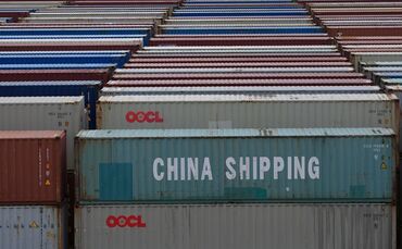 Container Terminal Tollerort im Hamburger Hafen