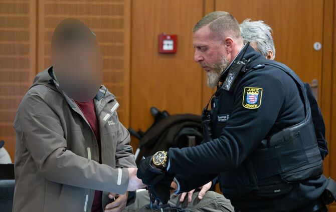 Prozessauftakt «Bahnhofsmord» Frankfurt