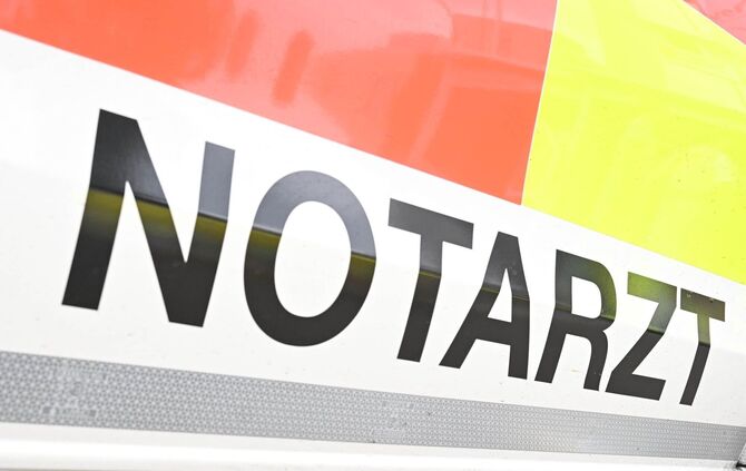 Der Senior starb noch an der Unfallstelle. (Symbolbild)