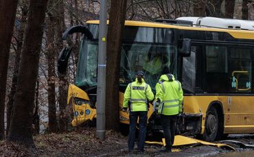 Zwölf Verletzt bei Busunfall in Berlin