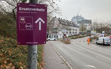 Im Februar wird es wieder Ersatzverkehr geben. Zur Sperrung kommen aber noch weitere Einschränkungen hinzu. (Archivfoto)