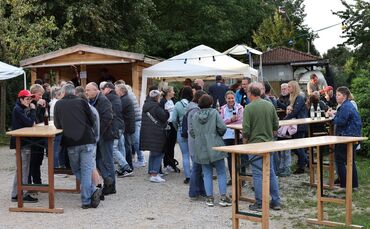 Start in die Saison: Wer 2026 einen Abend lang eine der Hüttentreff-Hütten bewirtschaften will, kann sich bis zum 13. März anmel