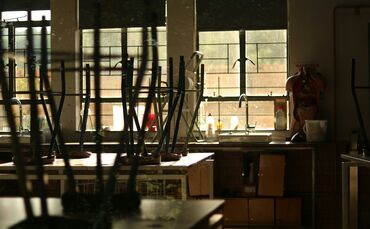 Die AfD fordert in ihrem Wahlprogramm zur Landtagswahl in Baden-Württemberg die Abschaffung der Schulpflicht. Wie könnte das aus