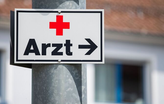 Arzt