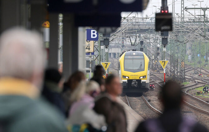 Da kommt er, der beliebte MEX13.