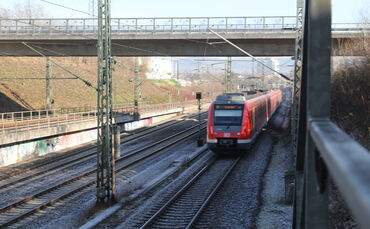 Während der Bahnsperrung bis zum 24. März endet die S2 in Waiblingen, während die S3 weiter bis nach Fellbach fährt, wo es Ansch