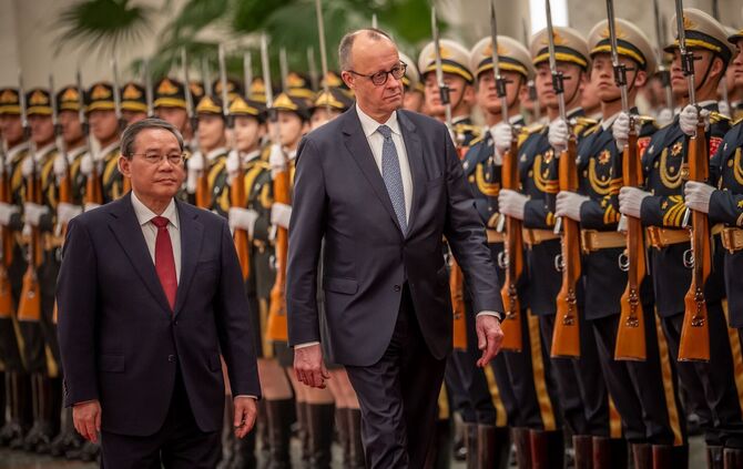 Bundeskanzler Merz besucht China