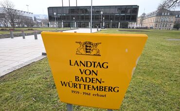 Land zahlt Corona-Hilfen an Tausende Betriebe zurück. (Foto-Archiv)