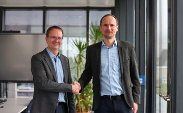Artur Mantel (rechts) arbeitet als Technischer Prokurist der Stadtwerke Winnenden in Zukunft eng mit dem Kaufmännischen Geschäft