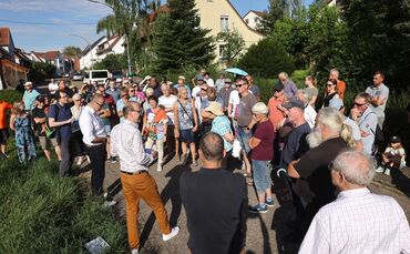 Der Konflikt um den Mobilfunkmast, den die Deutsche Funkturm im Auftrag der Telekom in der Auberlenstraße in Endersbach bauen so