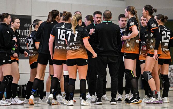 Der VfL um seinen Trainer Michael Stettner erwartet an diesem Freitag (20 Uhr) mit der TG Nürtingen die dritte Spitzenmannschaft