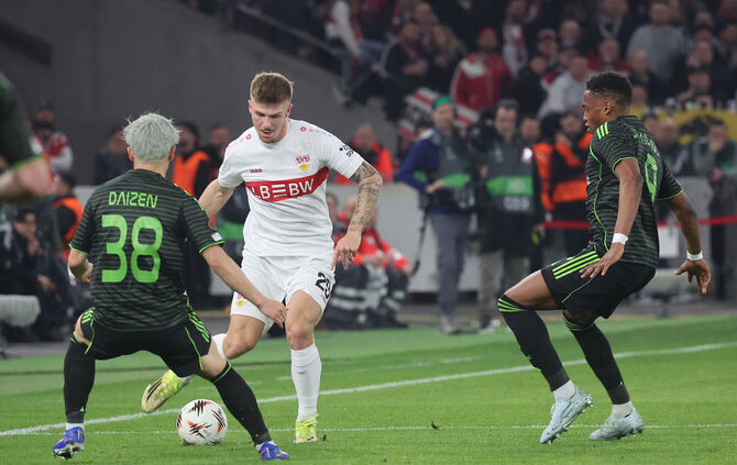 Finn Jeltsch räumte nach wackeligem Start bei einigen Angriffen von Celtic Glasgow auf.