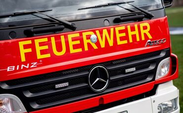 Der Brand in Süßen sorgte für einen Großeinsatz der Feuerwehr. (Symbolbild)