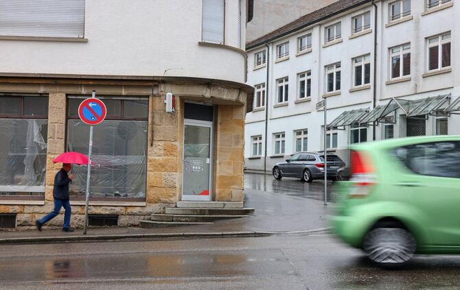 Hier in der Waiblinger Bahnhofstraße/Ecke Oppenländerstraße wird es bald eine neue Post-Partnerfiliale geben - und was noch?
