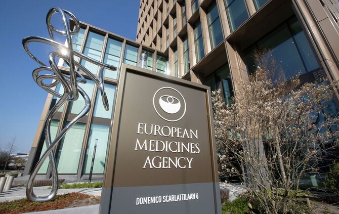 Die EU-Arzneimittelbehörde möchte, dass der Wirkstoff für Menschen ab 50 Jahren zugelassen wird. (Archivbild)