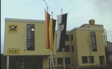Die Post an der Mayenner Straße bei der Einweihung. In Kürze wird sie nach 40 Jahren schließen.
