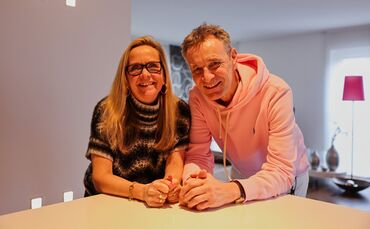 Stefanie und Boris Poplutz lieben gutes Essen und guten Wein und wollen anderen Weinliebhabern mit ihren Weinranglisten Hilfeste