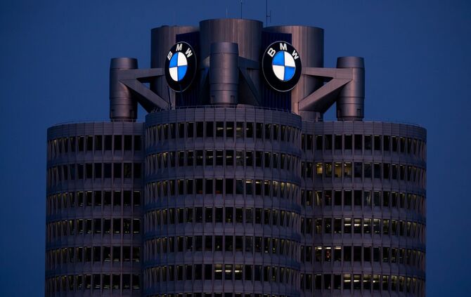 BMW ruft Hunderttausende Autos wegen Brandgefahr zurück. (Symbolbild)