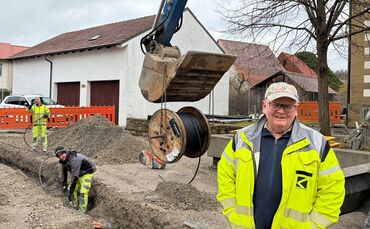 Wolfgang Janke (rechts) mit seinem Team auf einer Baustelle in Großbottwar.