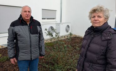 Das Ehepaar Schellemberg hat auf moderne Heiztechnik gesetzt und eine Wärmepumpe einbauen lassen - doch der Service der Syna läs