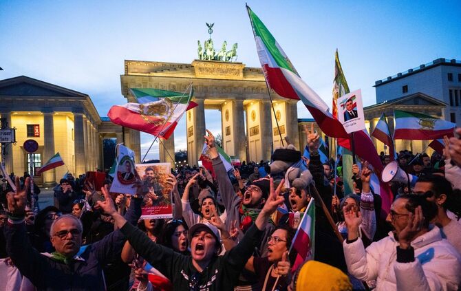 Angriff auf den Iran - Berlin