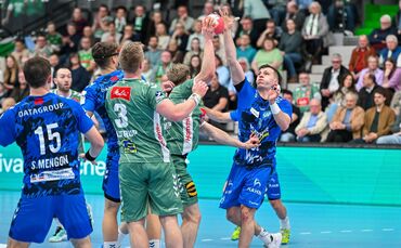 Marco Mengon (rechts) überzeugte in seinem dritten Spiel für den TVB (links Simone Mengon, Mitte Toni Serradilla). Dennoch reich