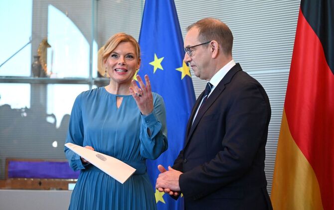 Wehrbeauftragter legt Jahresbericht vor